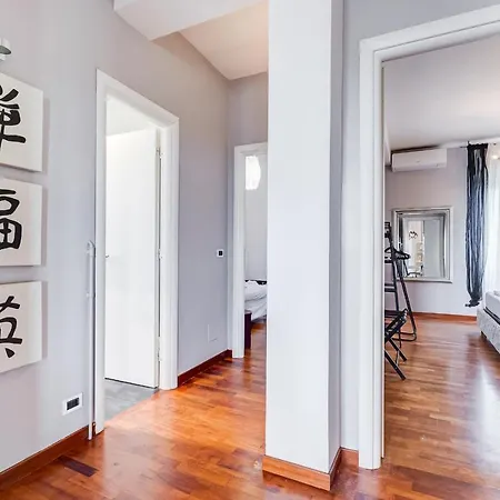 Bmga L Penthouse With Terrace And 3bdr In San Giovanni Apartment