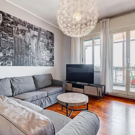 Bmga L Penthouse With Terrace And 3bdr In San Giovanni Rome