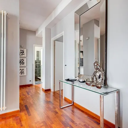 Bmga L Penthouse With Terrace And 3bdr In San Giovanni