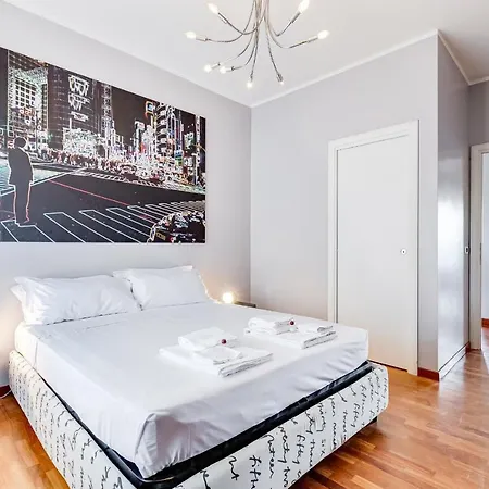 Bmga L Penthouse With Terrace And 3bdr In San Giovanni * Rome