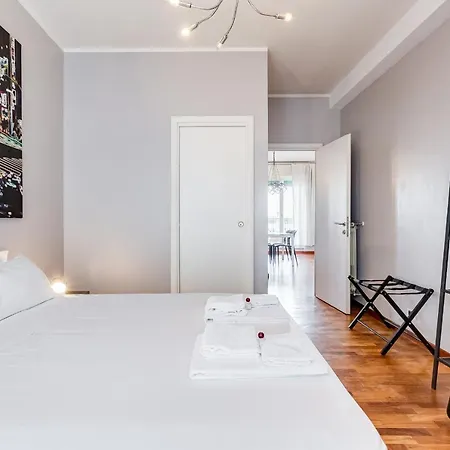 Bmga L Penthouse With Terrace And 3bdr In San Giovanni Rome